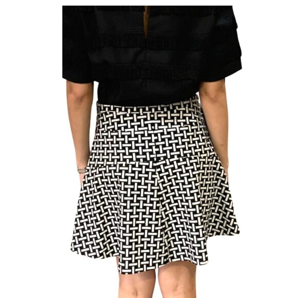 DVF Diane Von Furstenberg A-line Skirt Size-4 Multicolor Black & White - Picture 3 of 9